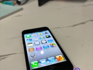 IPhone 5 16GB With iOS 6 Version